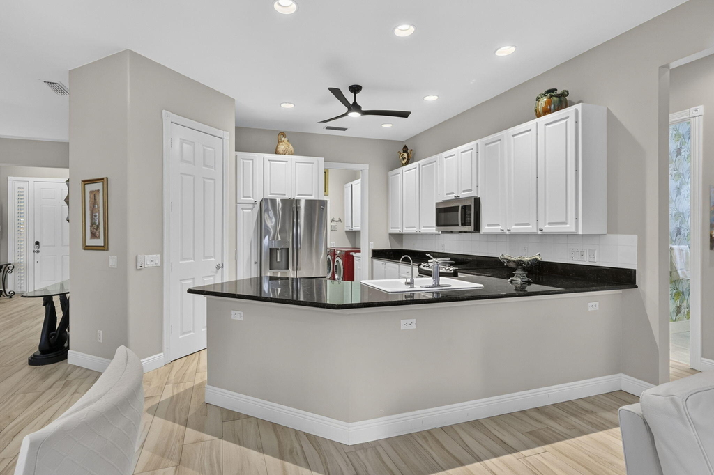 7605 Red River Road S - Photo 29