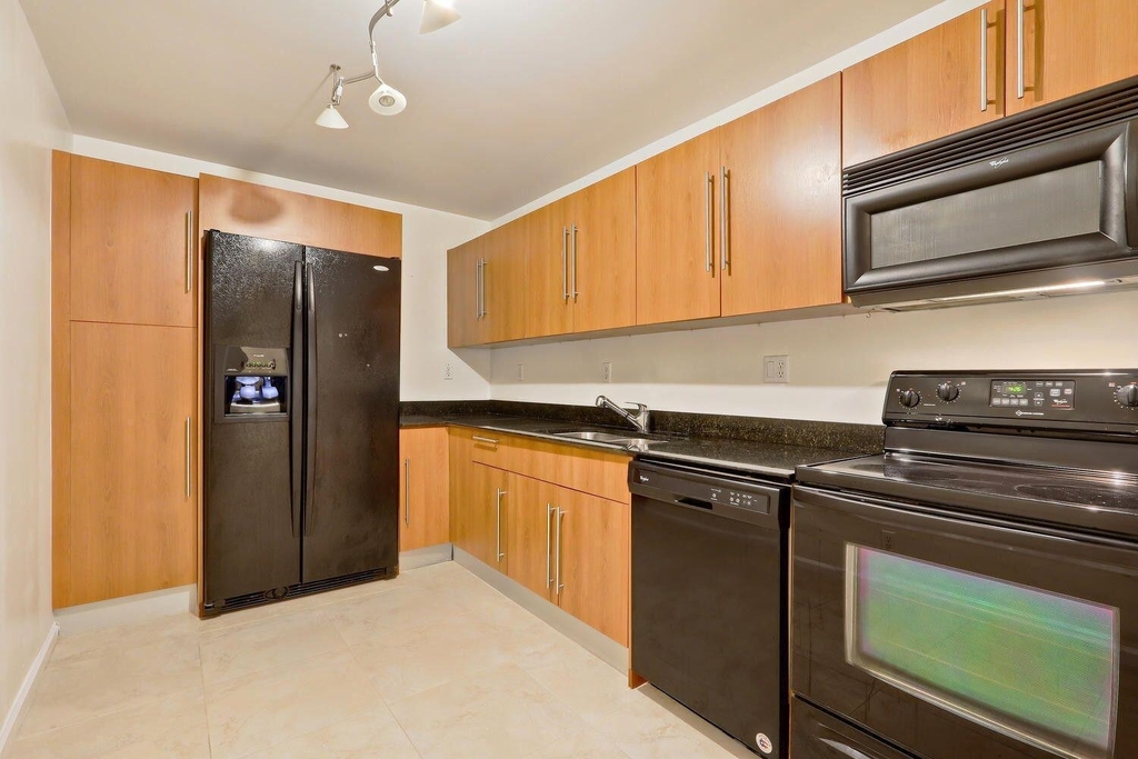 3001 S Ocean Drive - Photo 10