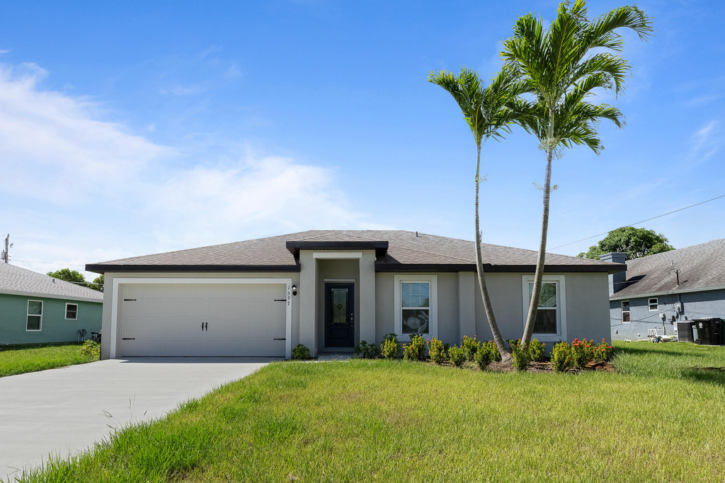 1597 Se Berkshire Boulevard - Photo 0