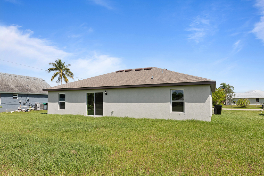 1597 Se Berkshire Boulevard - Photo 33