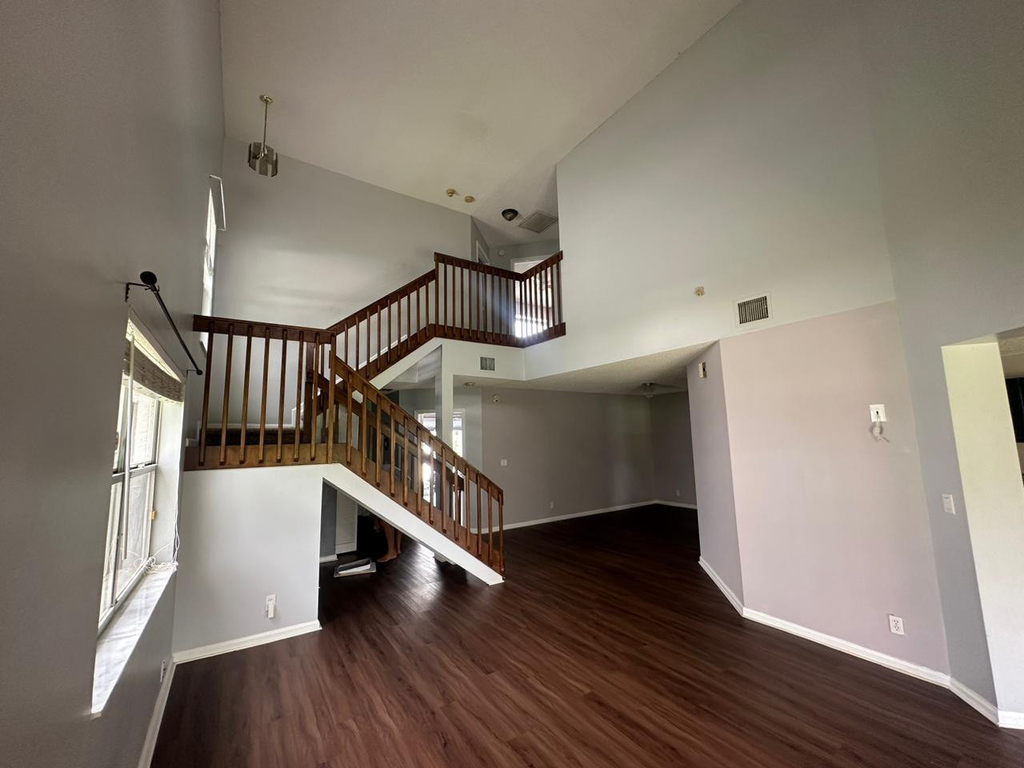 7721 Stone Harbour Drive - Photo 5
