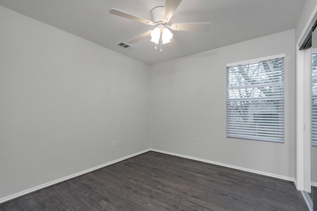 8112 Arbor Avenue - Photo 21