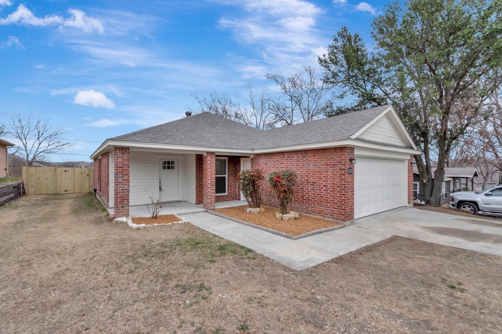 8112 Arbor Avenue - Photo 1