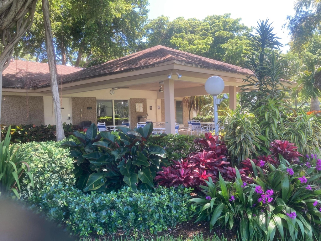 565 Oaks Lane - Photo 35