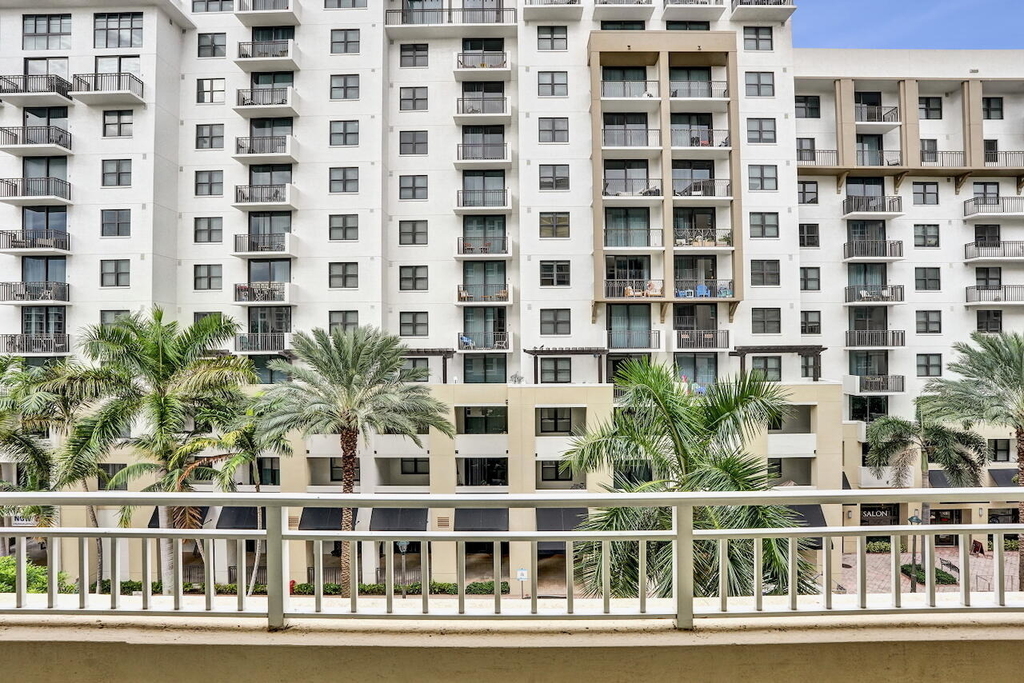 99 Se Mizner Boulevard - Photo 32