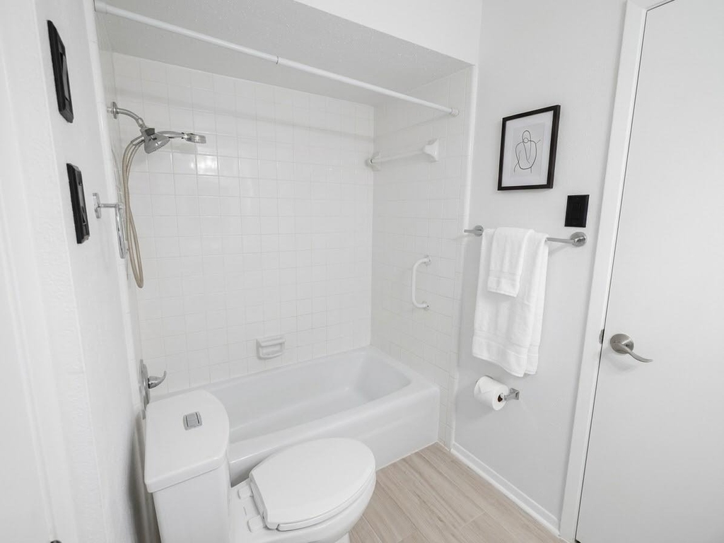 506 N Royal Oak Drive - Photo 11