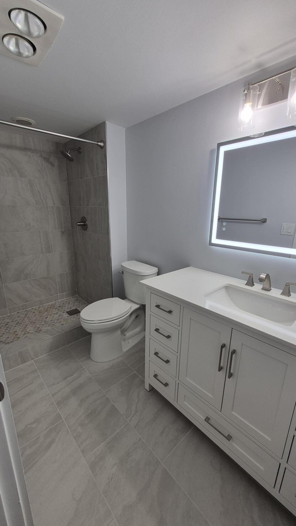 345 Wellington H - Photo 3