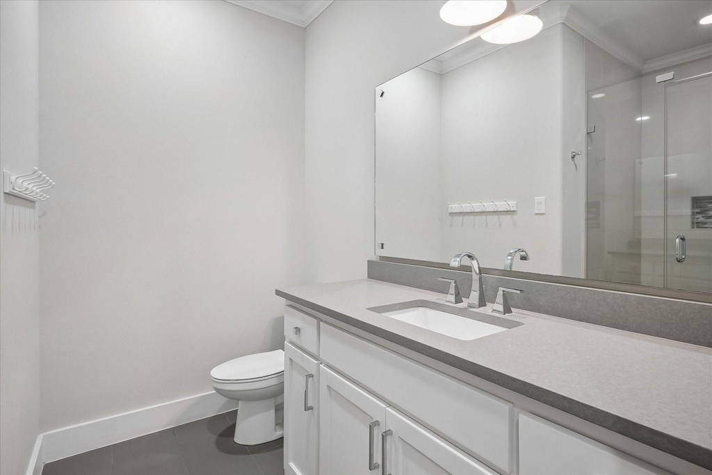 5434 Martel Avenue - Photo 14
