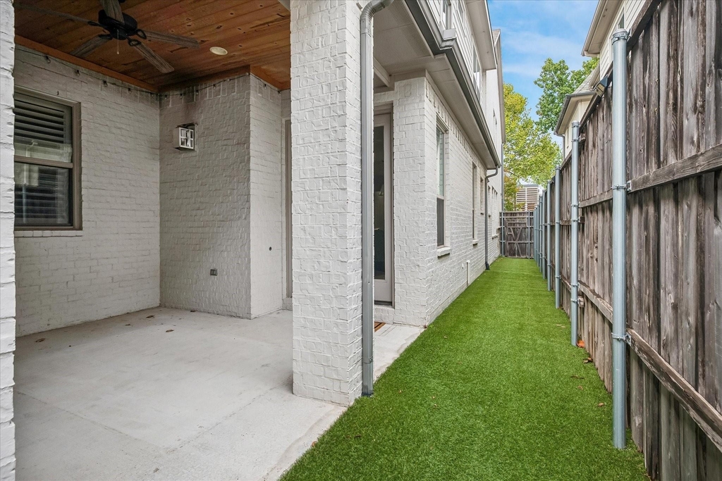 5434 Martel Avenue - Photo 23