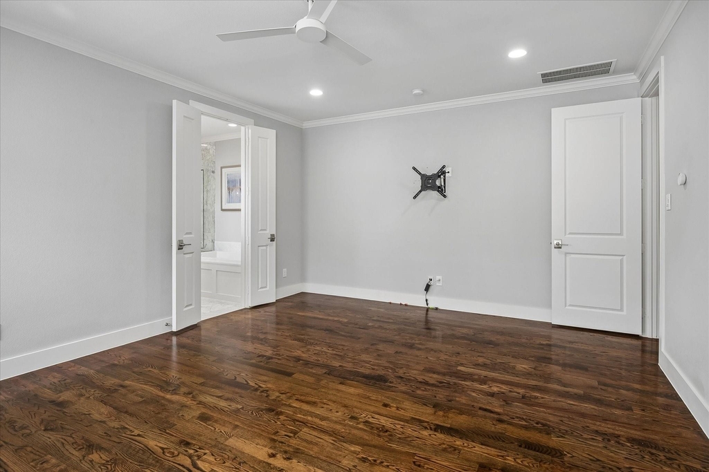5434 Martel Avenue - Photo 17
