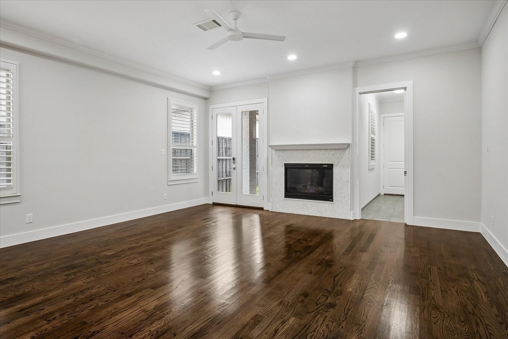 5434 Martel Avenue - Photo 5