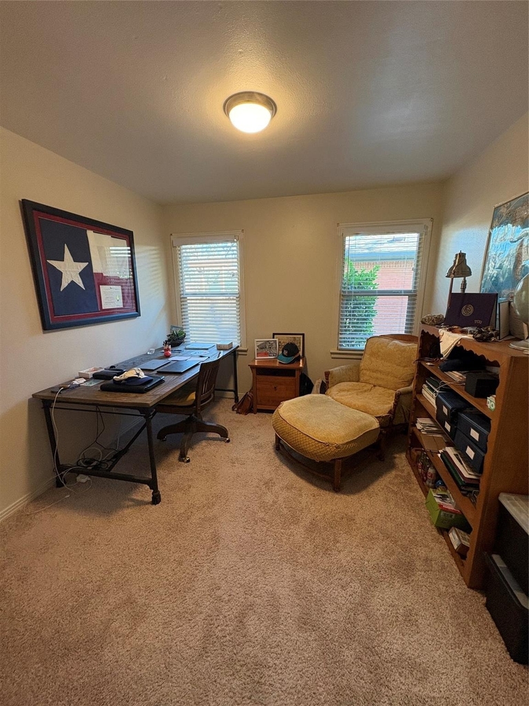 1911 Ferndale Avenue - Photo 14