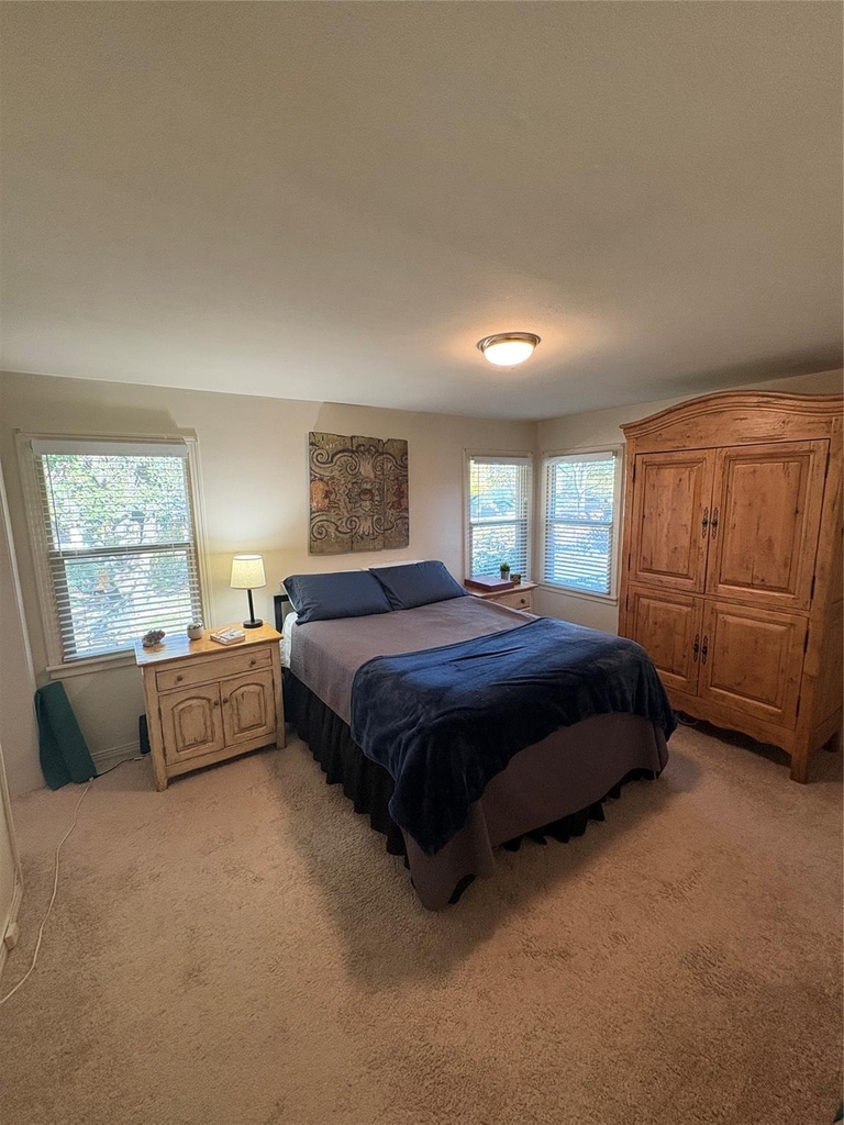 1911 Ferndale Avenue - Photo 8