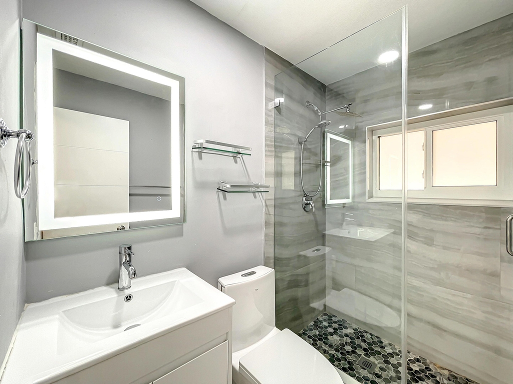 2649 Johnson Street - Photo 10
