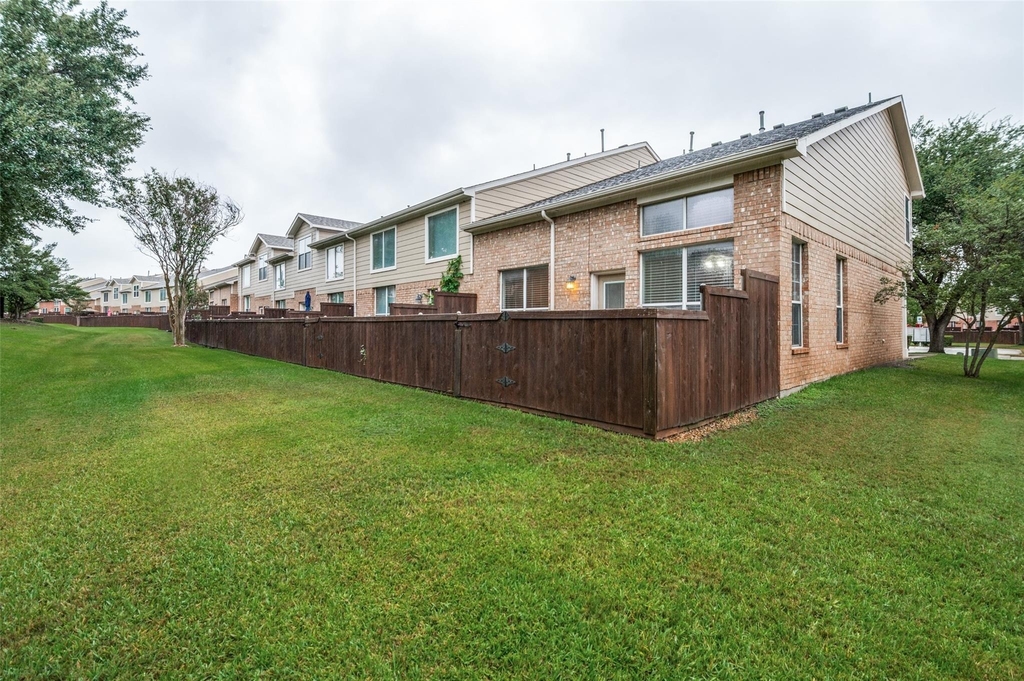 3236 Twist Trail - Photo 24