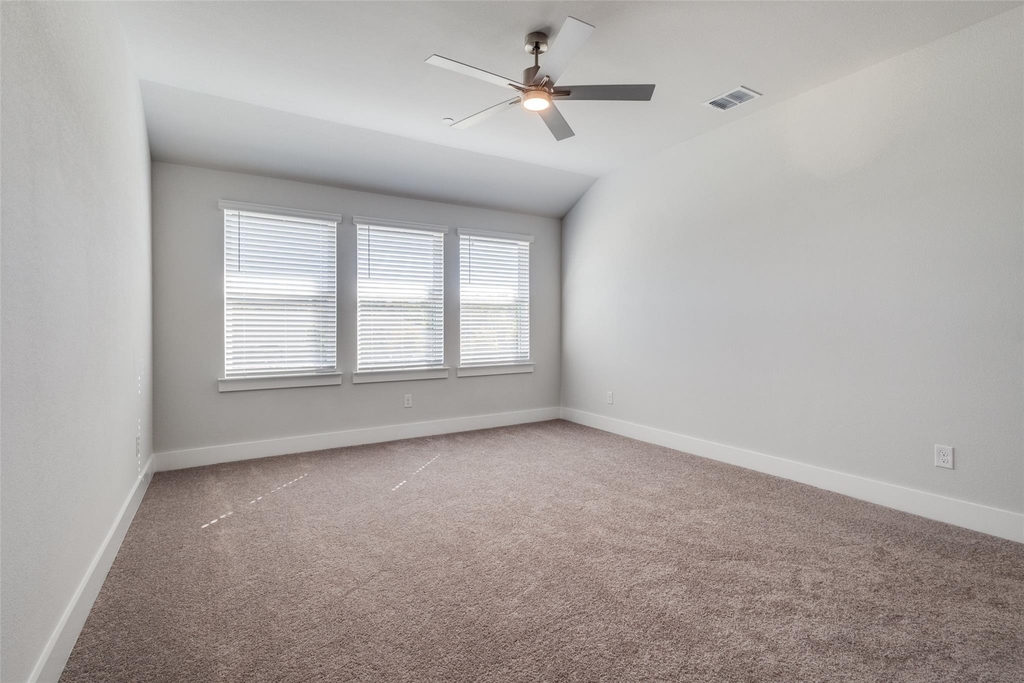 8821 Enclave Way - Photo 11