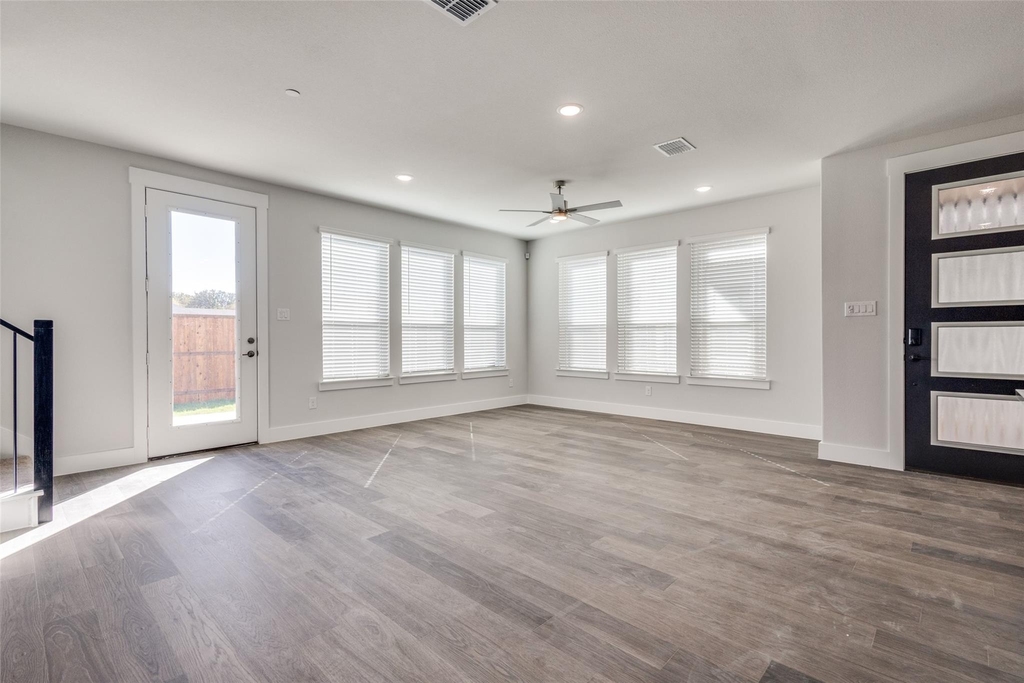 8821 Enclave Way - Photo 7