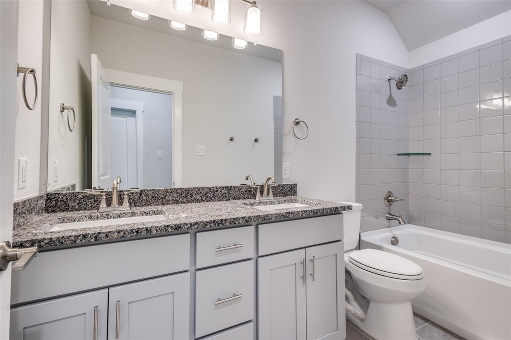 8821 Enclave Way - Photo 19