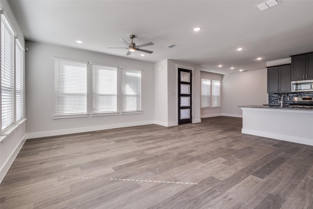 8821 Enclave Way - Photo 8