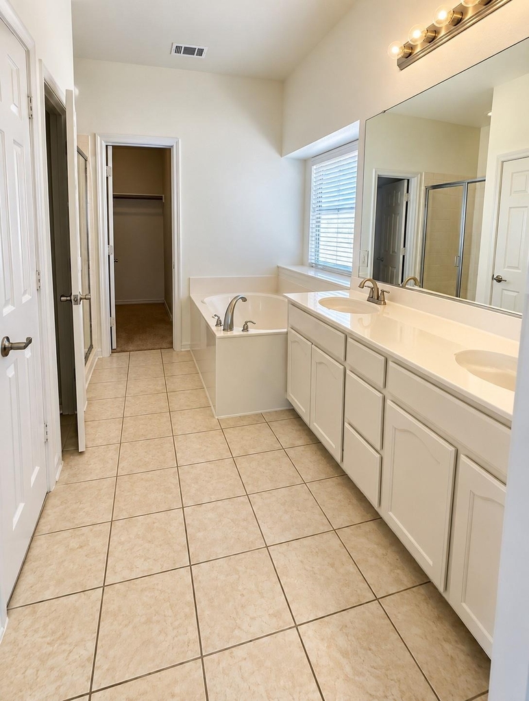 6344 Ferncreek Lane - Photo 9