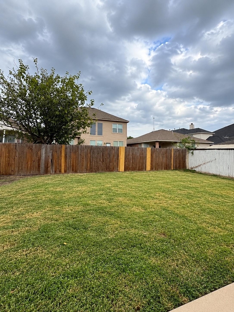 6344 Ferncreek Lane - Photo 19