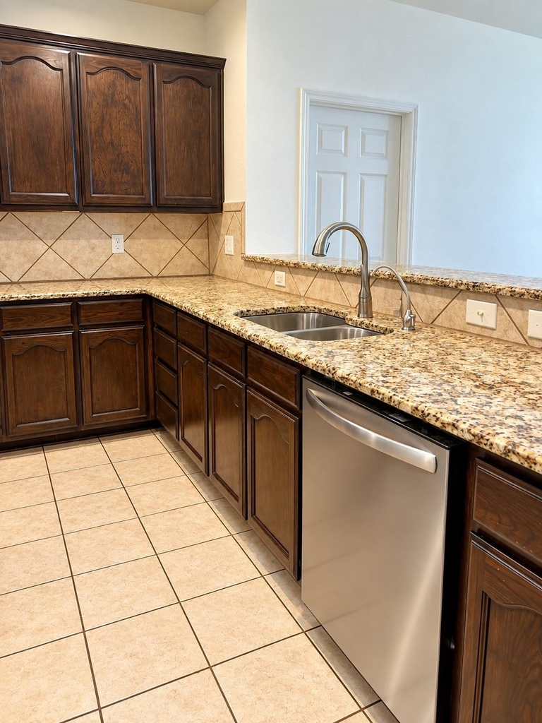 6344 Ferncreek Lane - Photo 6