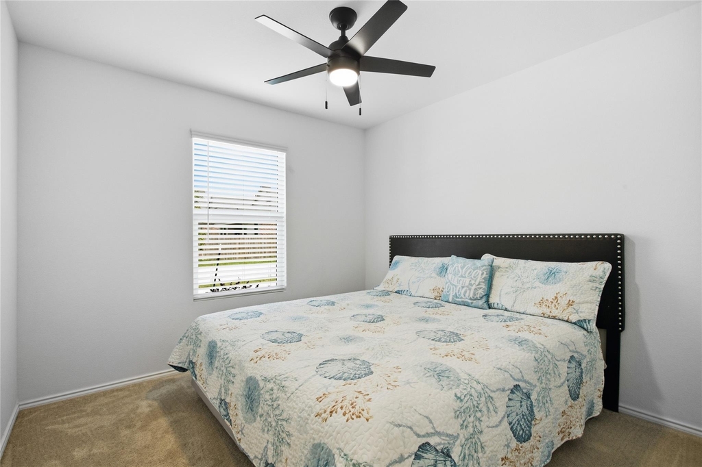 9609 Lightfoot Road - Photo 17