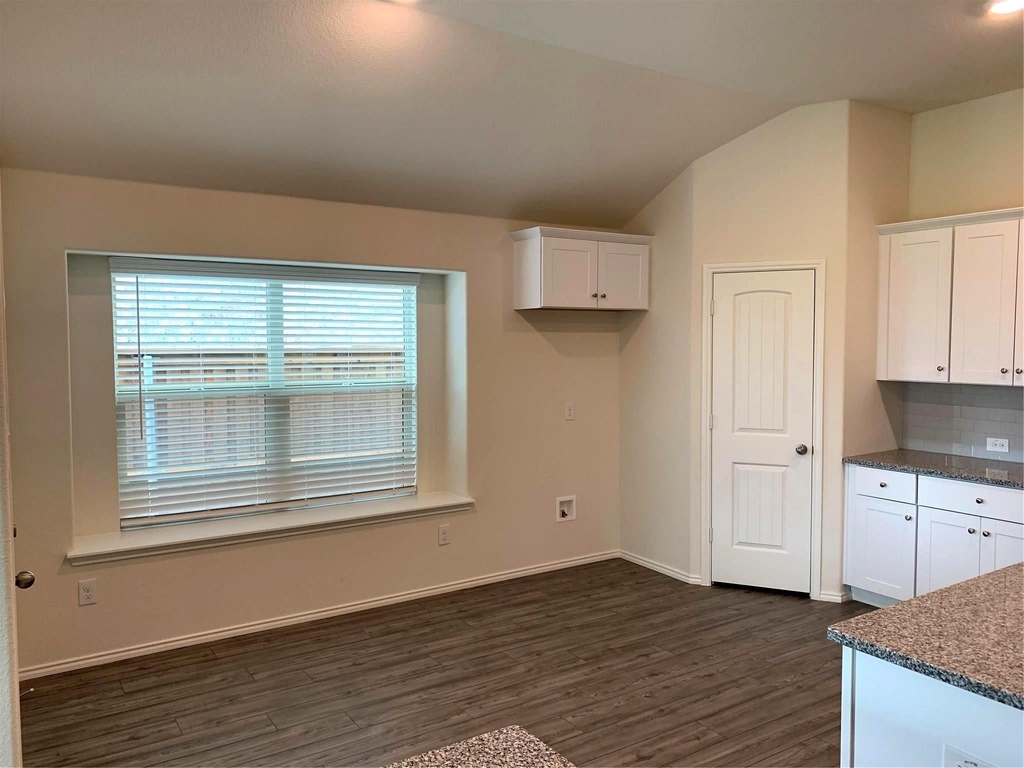 2449 Evening Stone Drive - Photo 7
