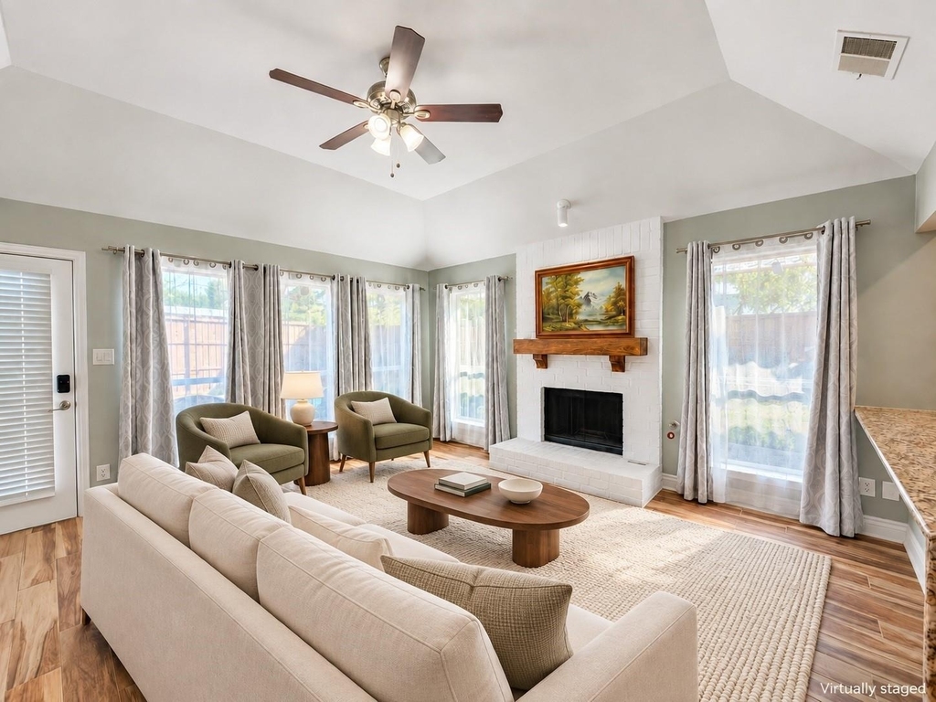 1123 Emily Lane - Photo 7