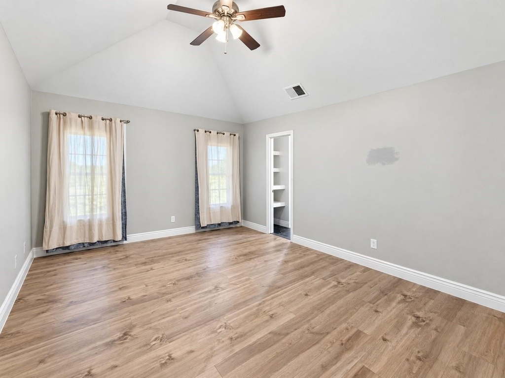 1123 Emily Lane - Photo 18