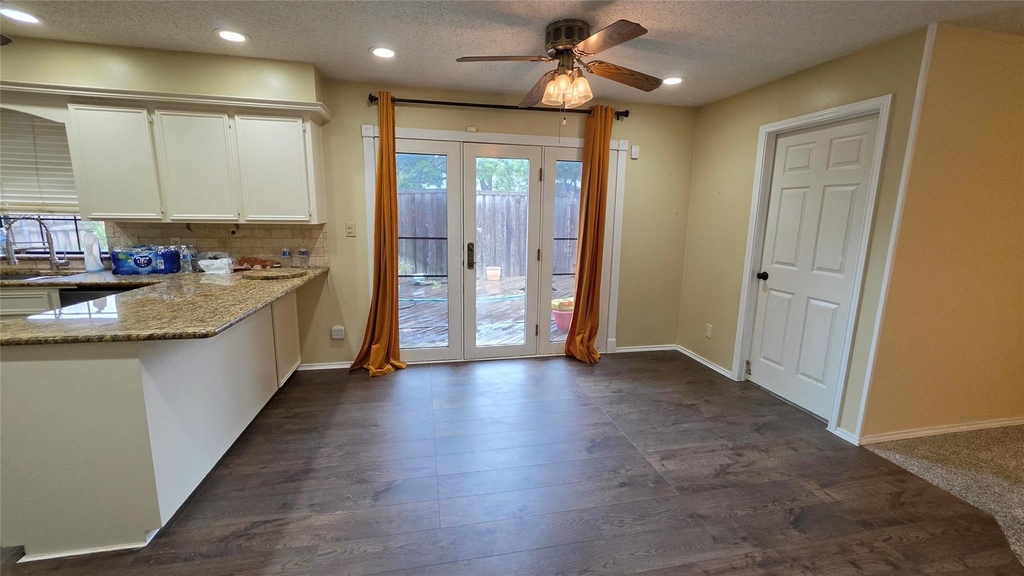 1821 Trowbridge Street - Photo 5