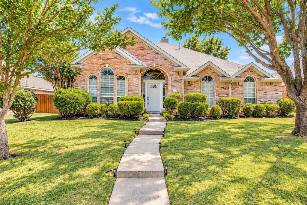 11701 Amber Valley Drive - Photo 0