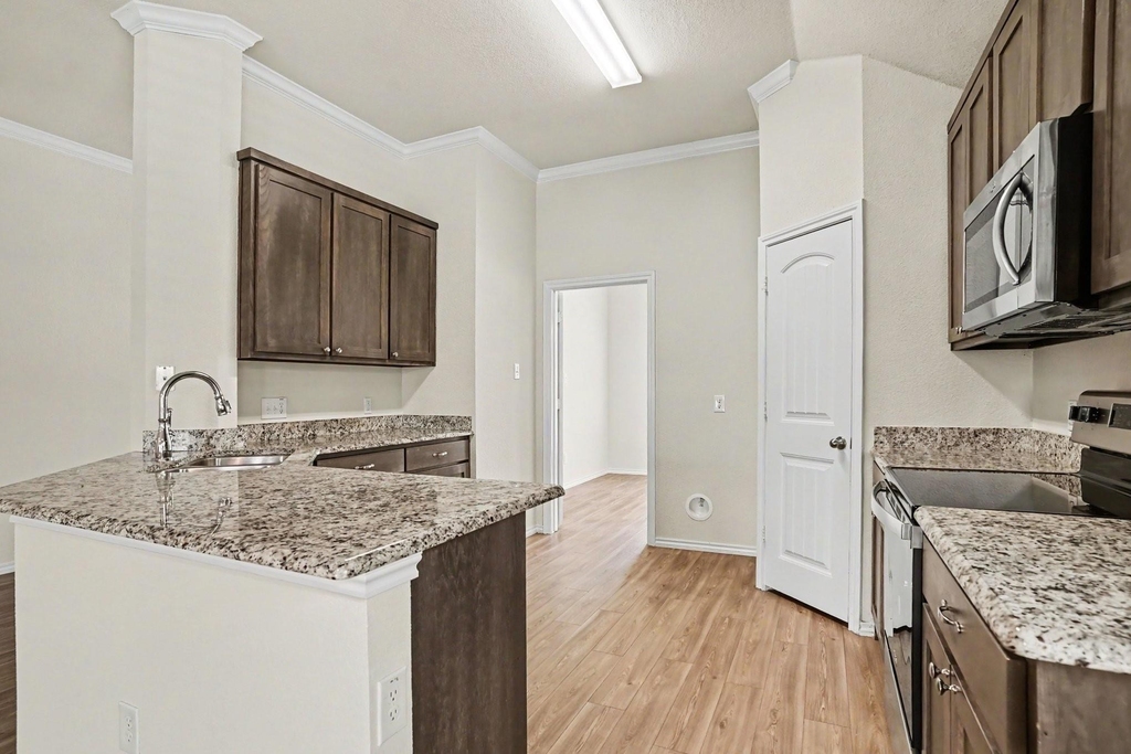429 Tobin Drive - Photo 6