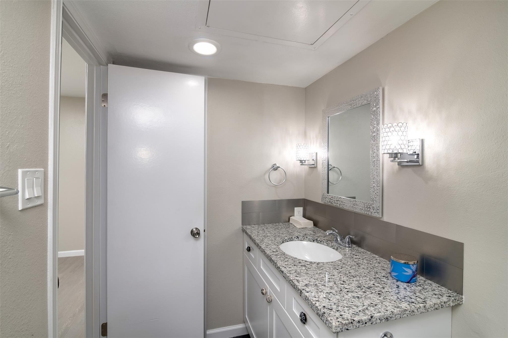 15924 Coolwood Drive - Photo 24