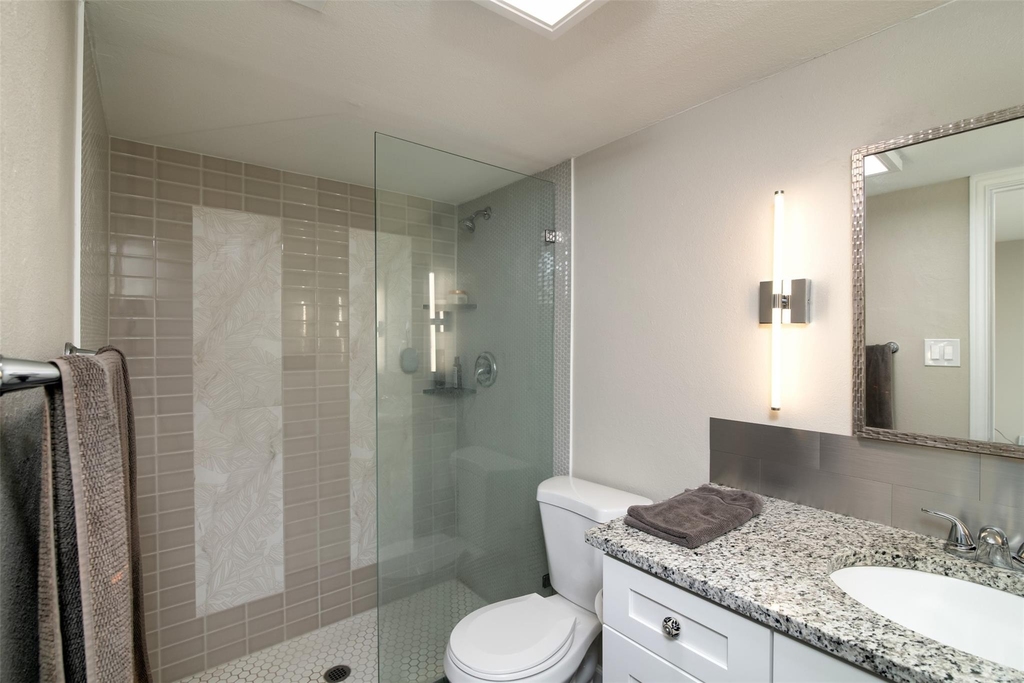 15924 Coolwood Drive - Photo 19