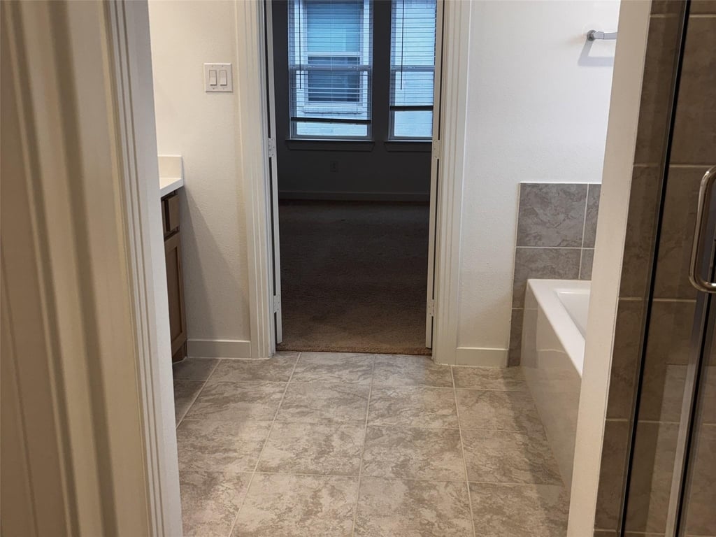 2828 Walden Road - Photo 24
