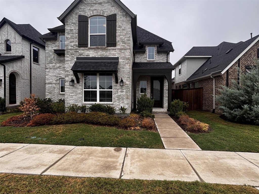 2828 Walden Road - Photo 0