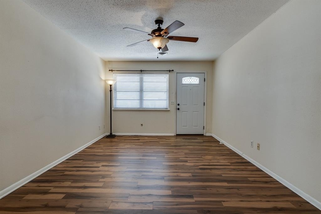 2105 Candy Lane - Photo 4