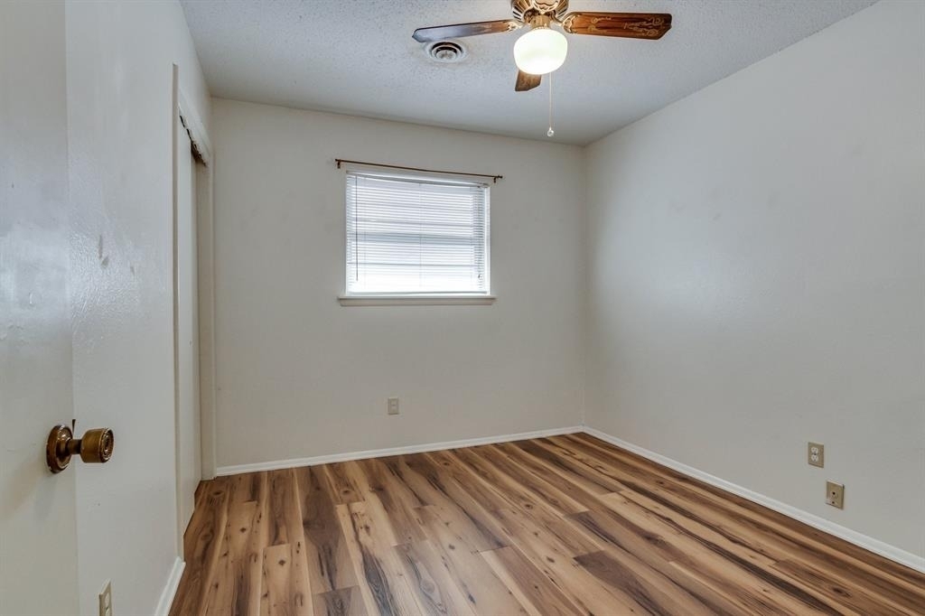 2105 Candy Lane - Photo 18