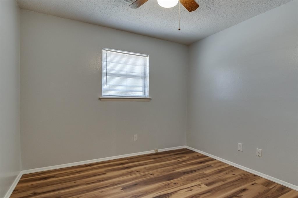 2105 Candy Lane - Photo 20