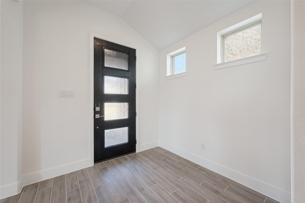 400 Buffalo Grass Drive - Photo 2