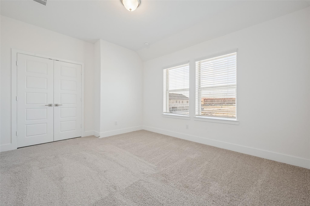 400 Buffalo Grass Drive - Photo 17