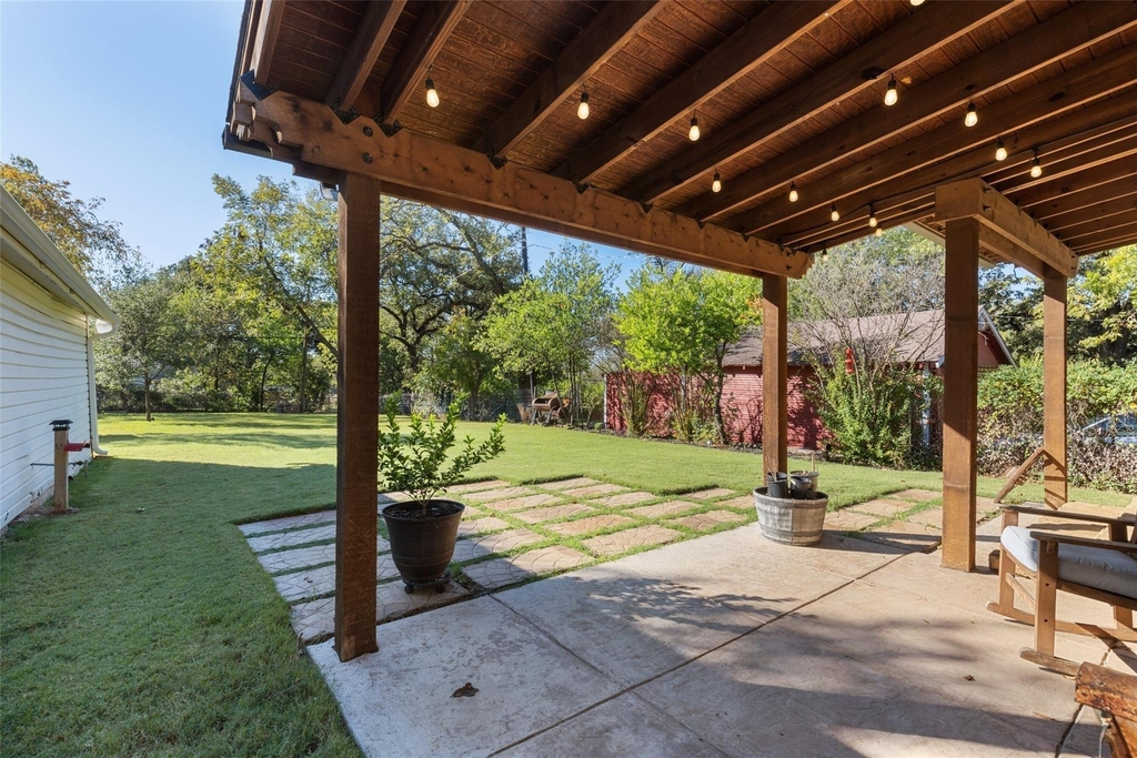 2304 Yucca Avenue - Photo 18