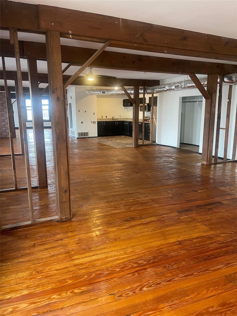 2007 S Ervay Street - Photo 17