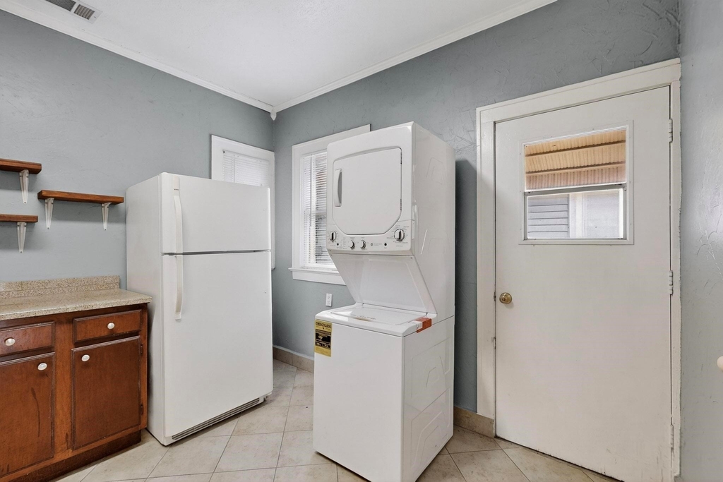 5934 Velasco Avenue - Photo 15