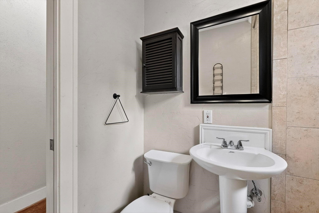 5934 Velasco Avenue - Photo 20