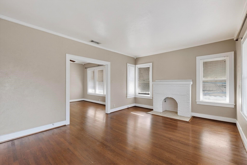 5934 Velasco Avenue - Photo 6