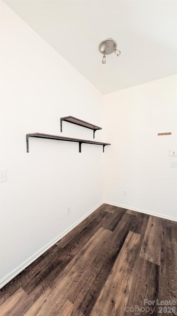 9017 Mcalwaine Preserve Avenue - Photo 16