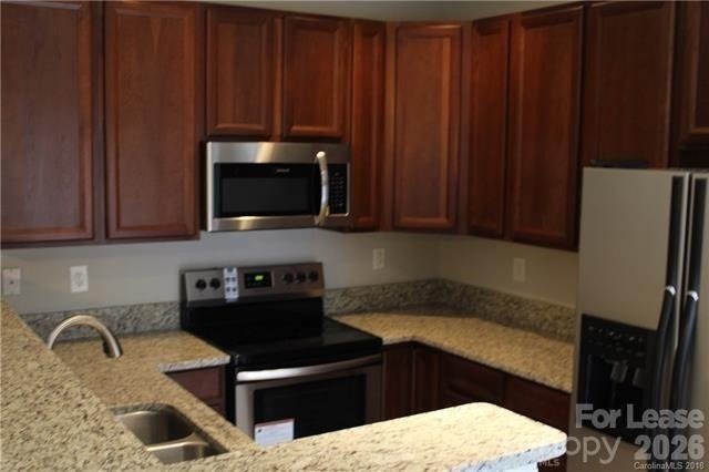 12239 Royal Castle Court - Photo 3