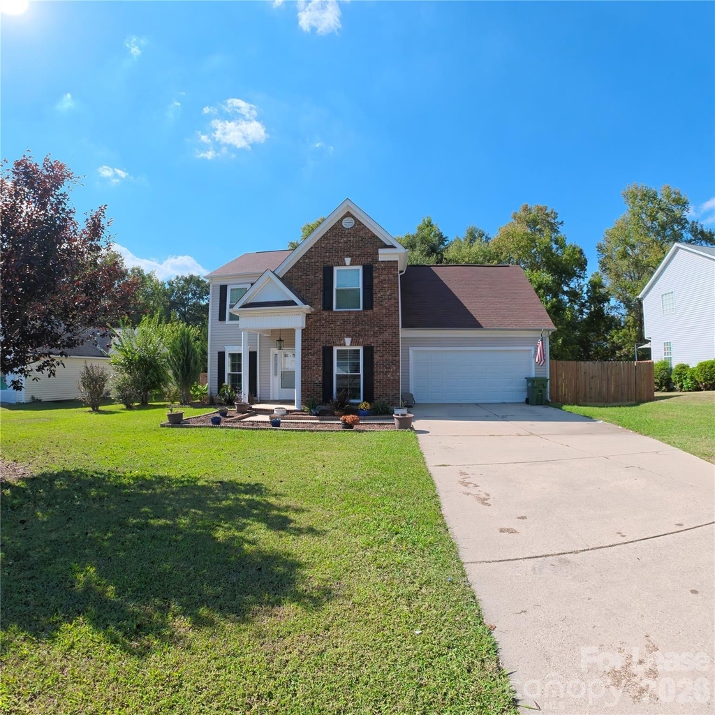 176 W Walnut Avenue - Photo 0